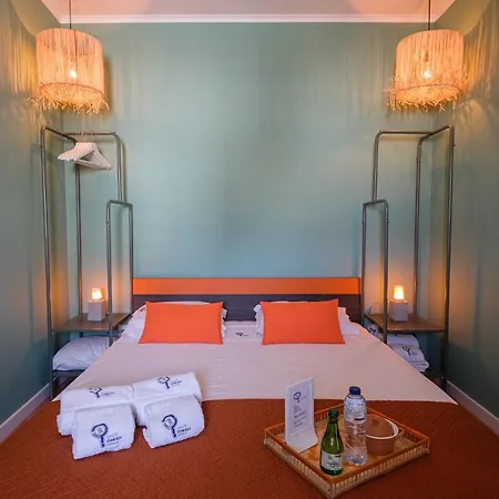 Y Quebedo - Boutique Setubal