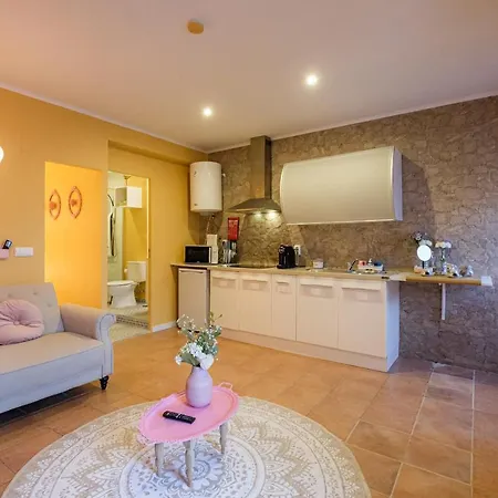 Apartment Y Quebedo - Boutique *