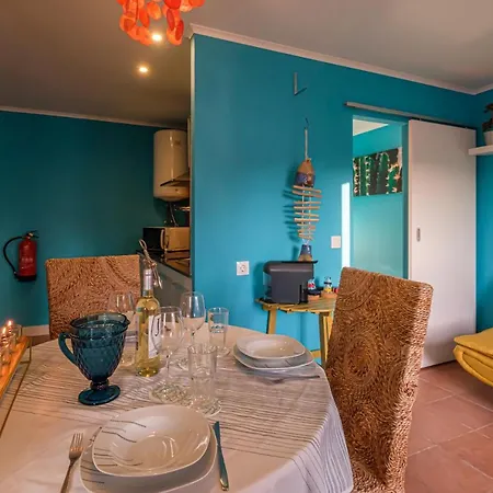 Y Quebedo - Boutique Apartman