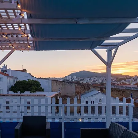 Y Quebedo - Boutique Apartament Setúbal