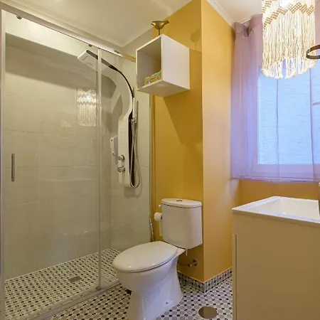 Y Quebedo - Boutique Apartament Setúbal