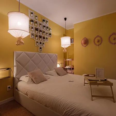 Y Quebedo - Boutique Apartman Setúbal